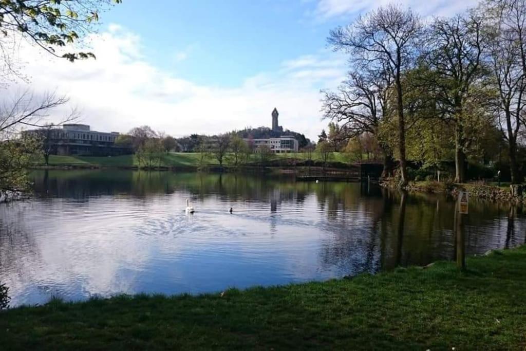 City Hub By The Castle Free Designated Parking Stirling Extérieur photo